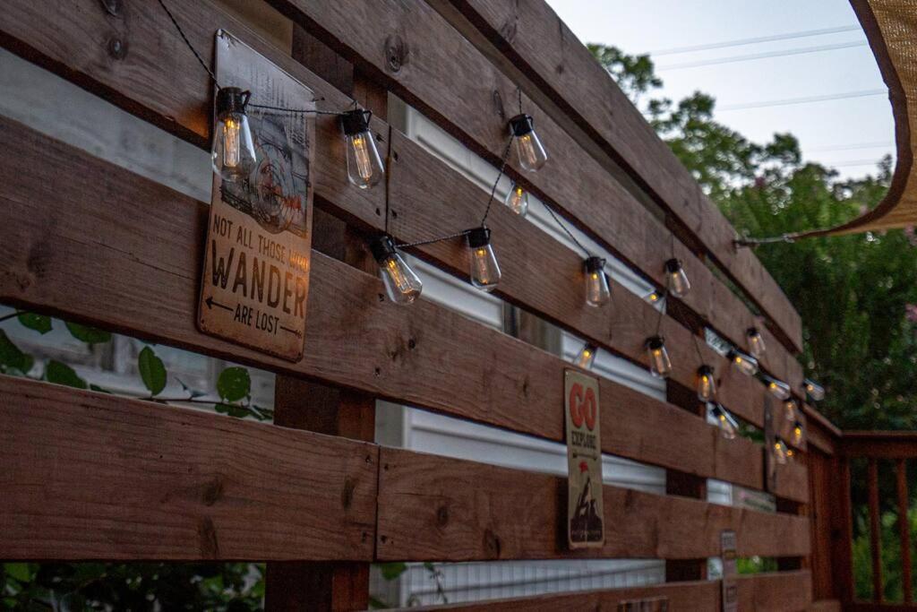 Vineyard Cottage-Pet Friendly & Walk To Oaklawn! Χοτ Σπρινγκς Εξωτερικό φωτογραφία