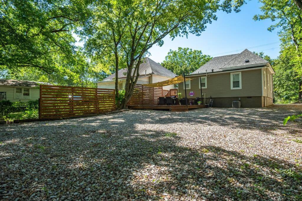 Vineyard Cottage-Pet Friendly & Walk To Oaklawn! Χοτ Σπρινγκς Εξωτερικό φωτογραφία